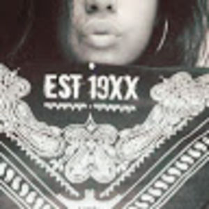 Meet your Posher, Suzanne